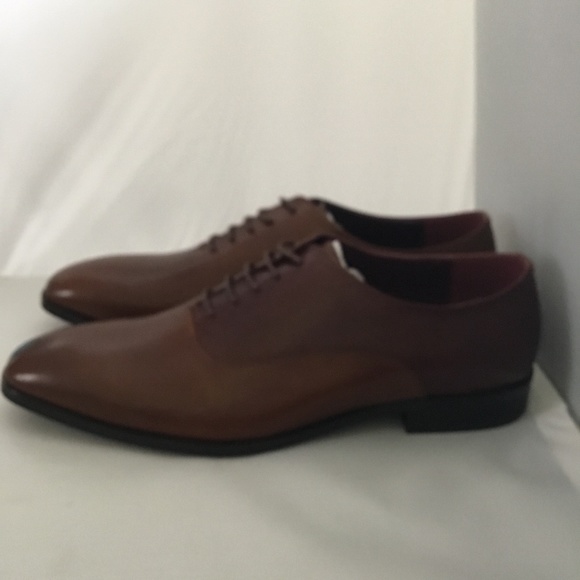 DRESS-UP SHOES FOR MEN. - Picture 2 of 6